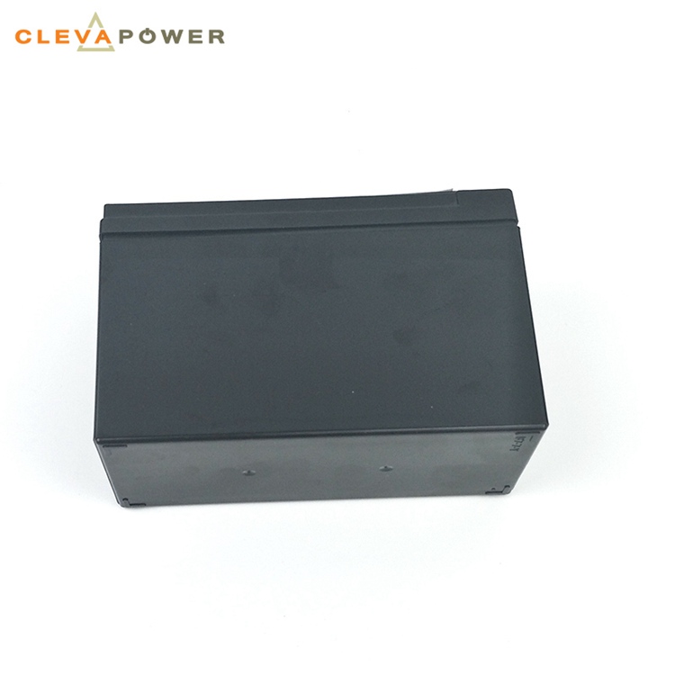 Small Lifepo4 Battery 12V 8Ah Lithium Ion Battery Pack For Motorcycle Solar Lighting