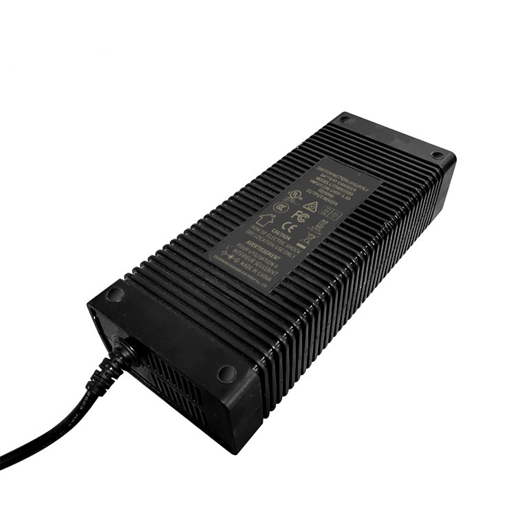 Universal adapter charger EU standard CE/GS approved AC 100-240V 58V 12A 750W power supply storage power battery charger